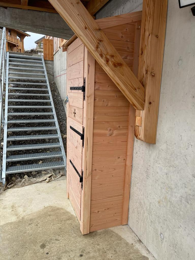 Appartement Lumineux Neuf Dans Bas De Chalet Le Douglas La Joue du Loup Exterior photo