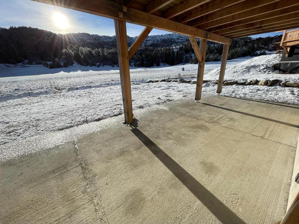 Appartement Lumineux Neuf Dans Bas De Chalet Le Douglas La Joue du Loup Exterior photo